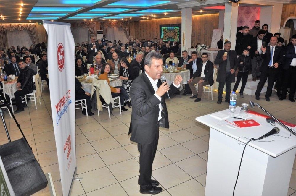 Çekmeköyde Demokrat Parti Adayı Hüseyin Avni Sipahiye Stklardan Destek