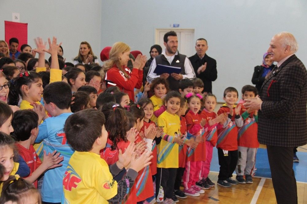 Çocuk Atletizmi Projesi 3. Kez Gümüşhanede Organize Edildi