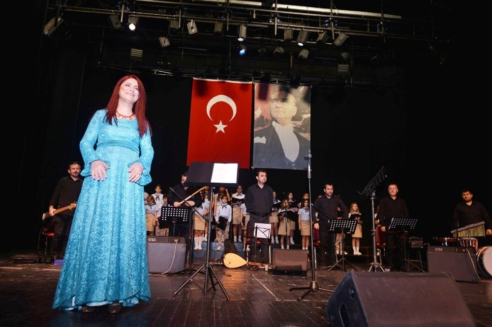 Çocuk Korosundan Büyük Konser