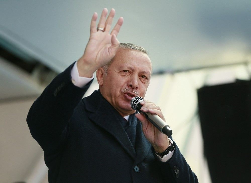 Cumhurbaşkanı Erdoğan: Chpnin Adayına Oy Verdiğinizi Sanacaksınız Ama Belediyeyi Kandilin Militanları Yönetecek