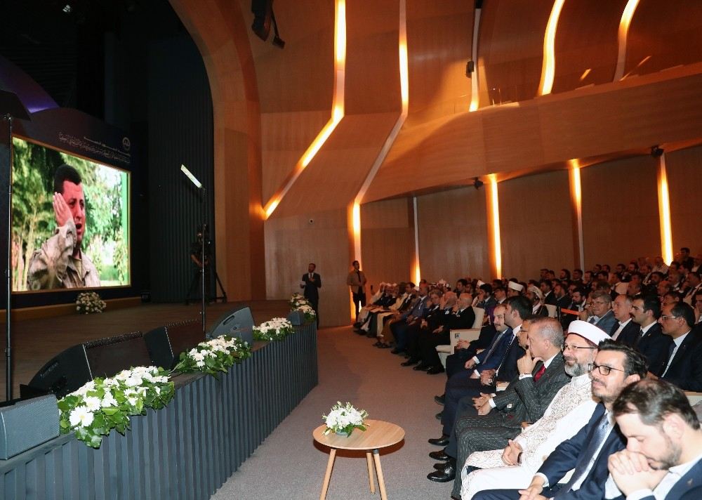 Cumhurbaşkanı Erdoğan, Hafızlık Ve Kuran-I Kerimi Güzel Okuma Yarışma Ödül Törenine Katıldı