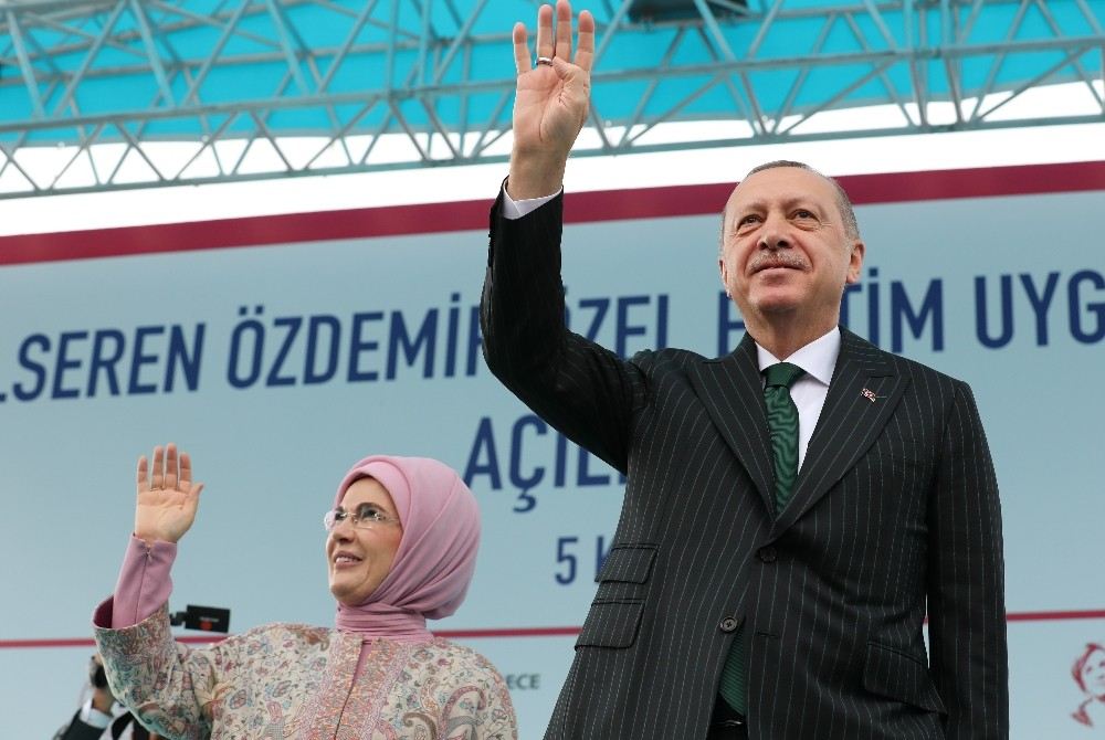 Cumhurbaşkanı Erdoğan: ?Türkiye Zihni Milli, İşi Yerli Olmayan Kadrolar Tarafından İşgal Edilmişti?
