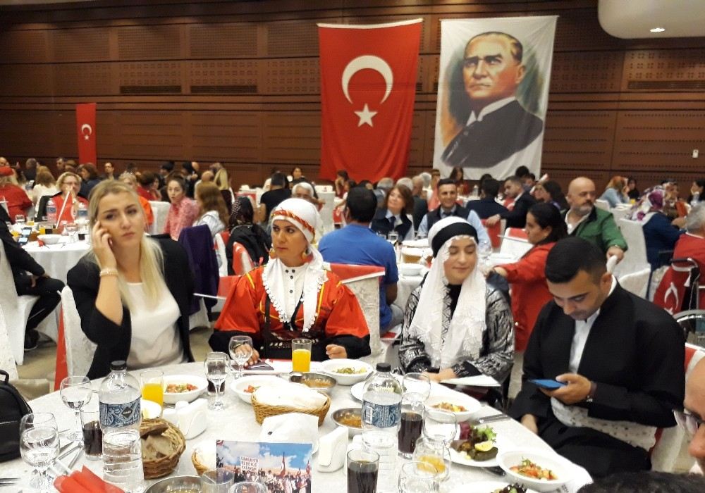 Cumhuriyet Bayramı Küçükçekmecede Coşkuyla Kutlandı