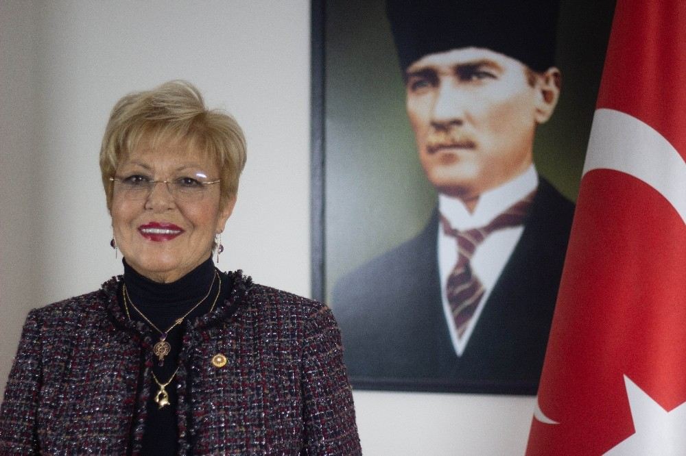 Cumhuriyet Kadınları Derneği Genel Başkanı Arıtman: Hdp Derhal Kapatılmalıdır?