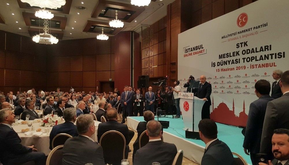 Devlet Bahçeli: ?İstanbul Kukla Ve Proje İsimlere Teslim Edilemeyecek Kadar Önemli Ve Öncelikli Bir Kenttir?