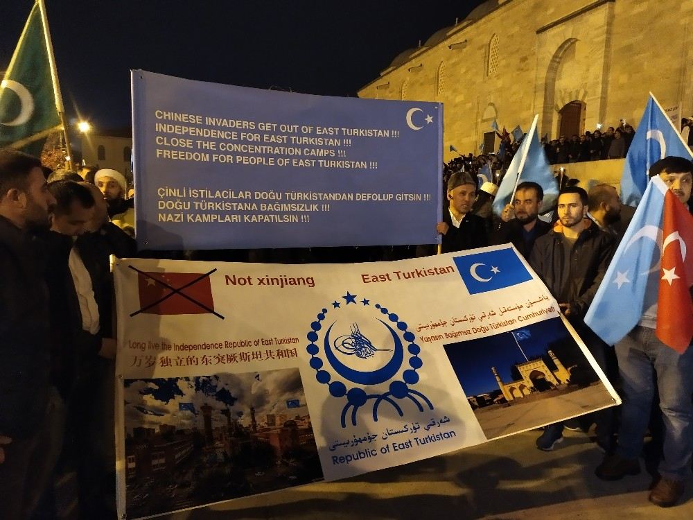 Doğu Türkistan İçin Sessiz Çığlık Yürüyüşü Yapıldı