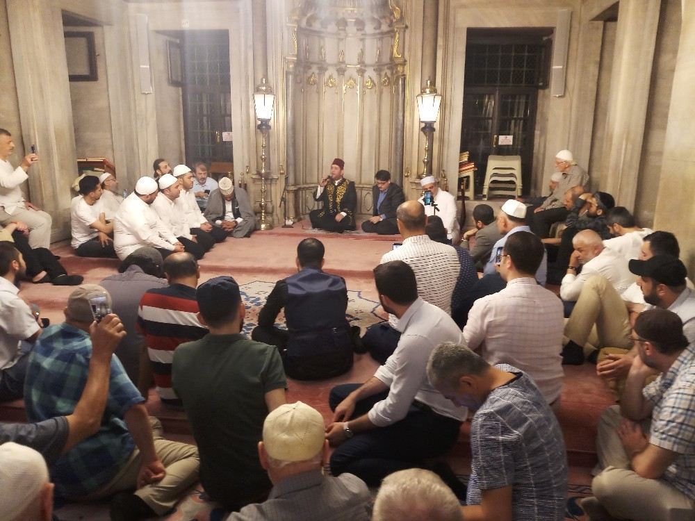 Dünyaca Ünlü Hafızlar Eyüpsultanda Buluştu