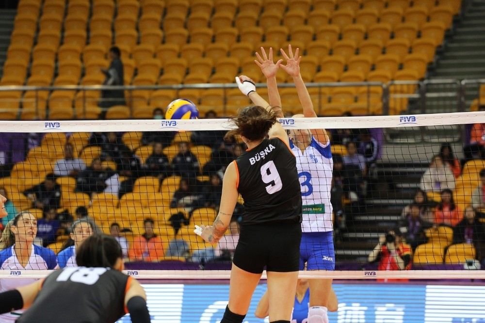 Eczacıbaşı Vitra Final Şansını Kaybetti