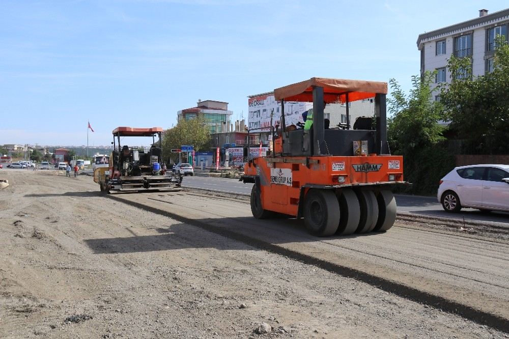 Edirne Caddesi Asfalt Serimine Hazır