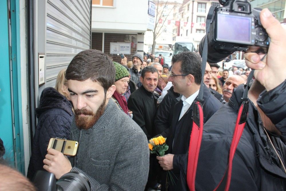 Ekrem İmamoğlu Tuzlada Semt Pazarını Gezdi