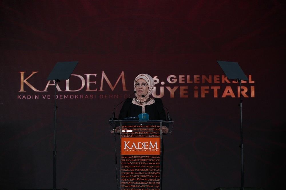 Emine Erdoğan: ?Kadınlarımız Tüm Alanlarda 15 Yıl Öncesine Göre Çok Daha İyi Bir Durumdalar?