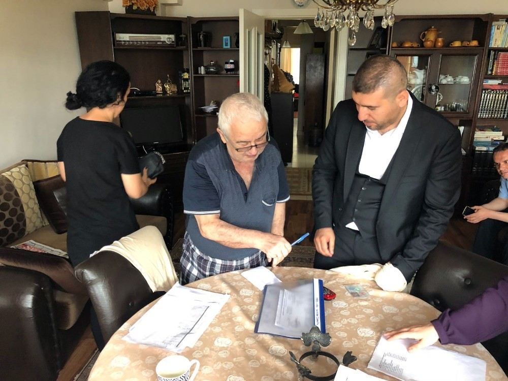 Engelli Ve Hasta Vatandaşlar Oylarını Evlerinde Kullandı