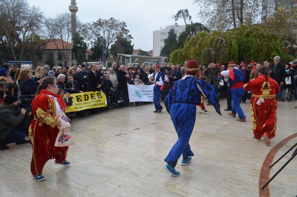 Engelliler Doyasıya Eğlendi