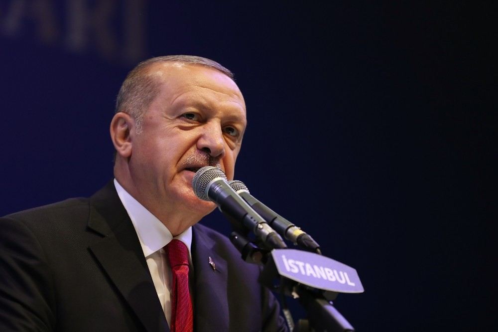 Erdoğan: ?İstanbul Halkının 212 Bin Diğer Yandan 30 Bin Oyuna Halel Gelmesine Göz Mü Yummalıydık?