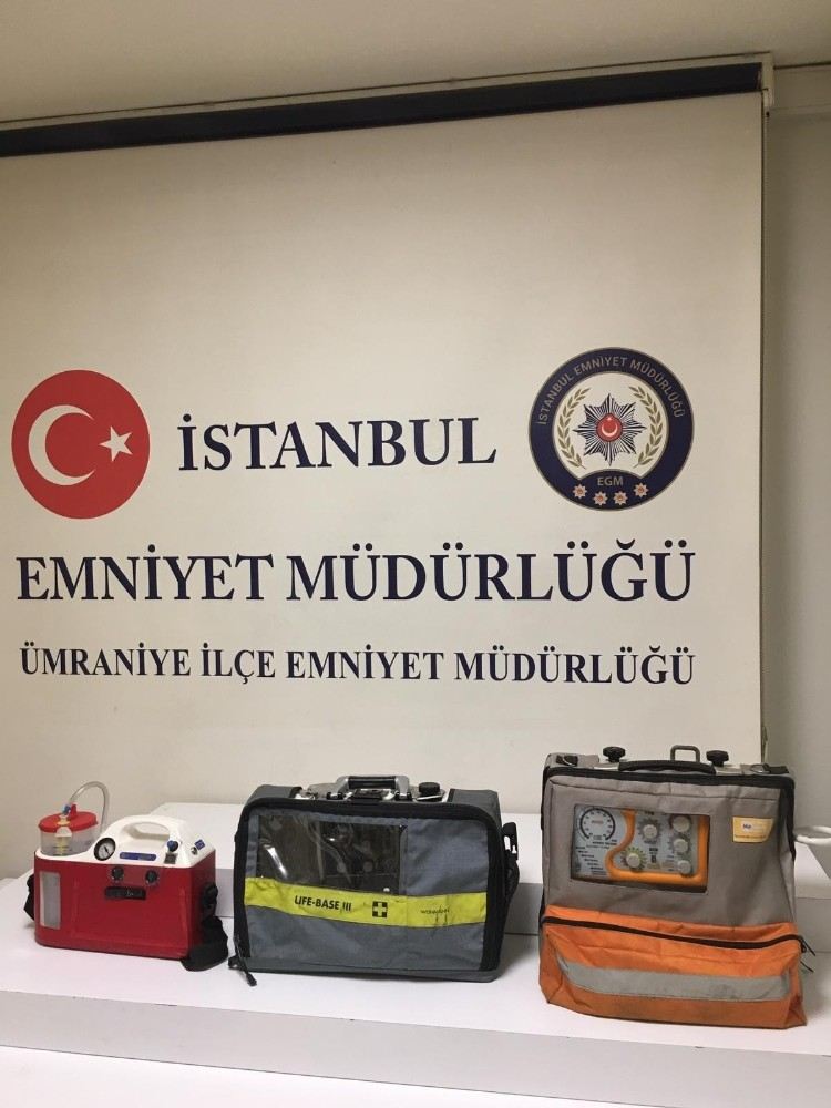 Esenlerde Ambulanstan Tıbbi Malzeme Çalan Şahıs Yakalandı