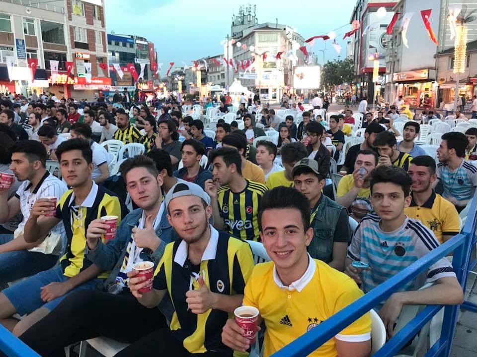 Esenlerden Fenerbahçeye Dev Destek