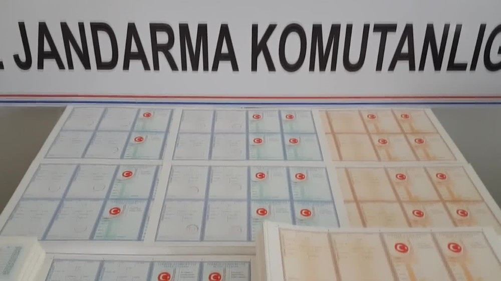 Evini Matbaaya Çeviren Sahteci, Jandarma Ekiplerince Yakalandı