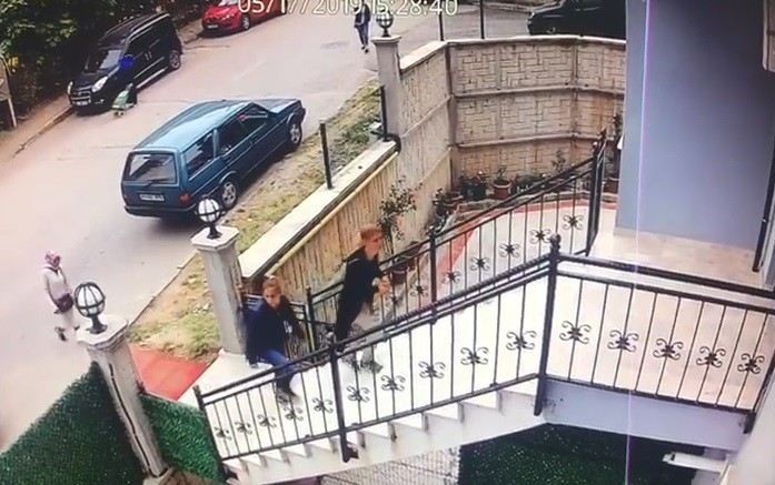 Evlere Dadanan Suç Makinesi Kız Kardeşler Yakayı Ele Verdi