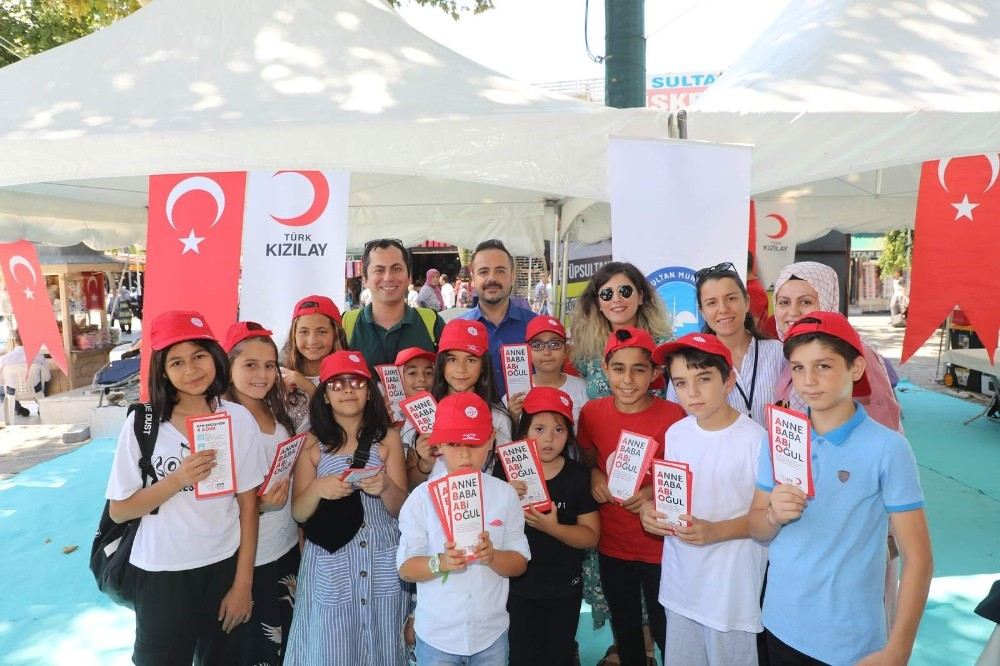 Eyüpsultanda 150 Ünite Kan Toplandı