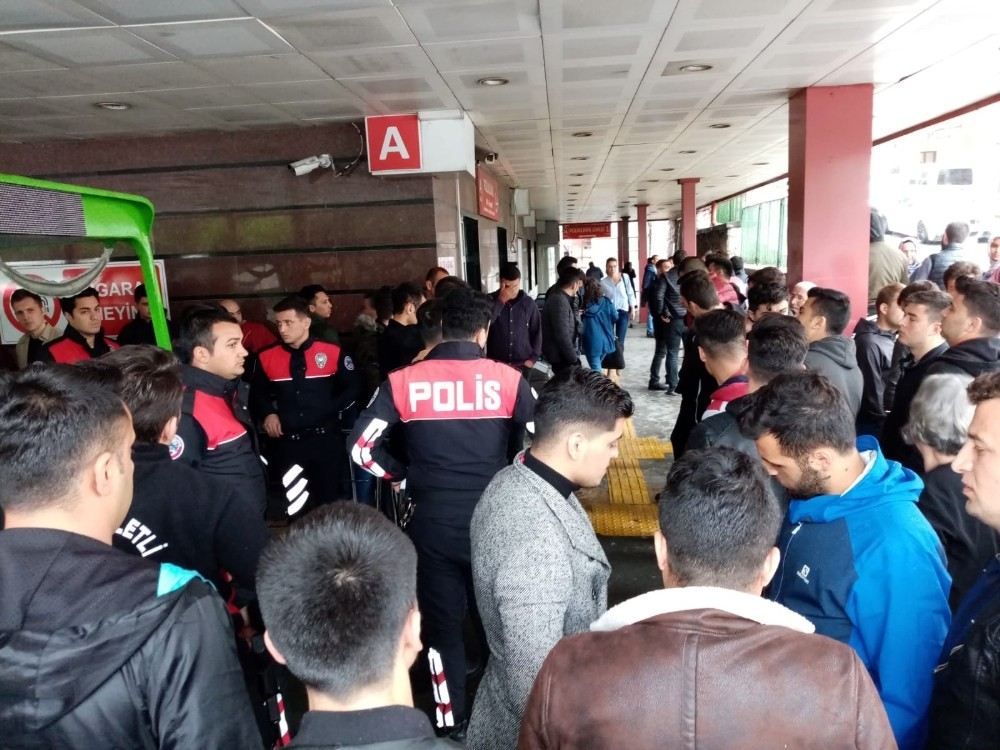 Eyüpsultanda Kaza: 1 Polis Şehit, 1 Polis Yaralı