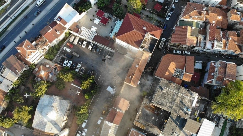Fatihte Depremde Zarar Gören 3 Tarihi Bina Drone İle Görüntülendi