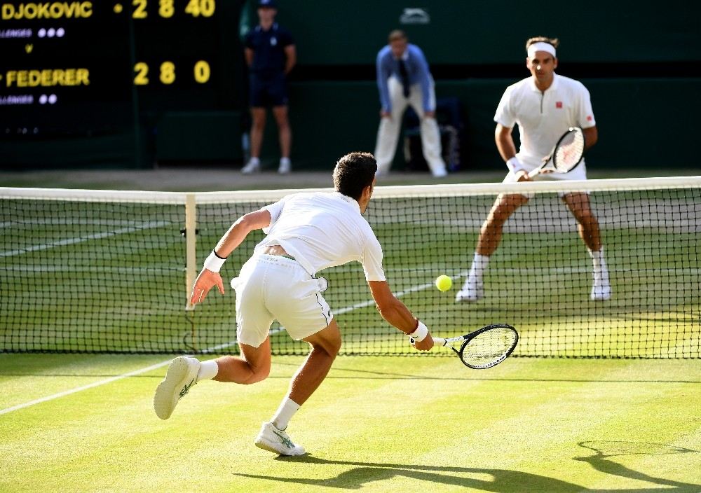 Federeri Deviren Novak Djokovic, Wimbledonda Şampiyon Oldu