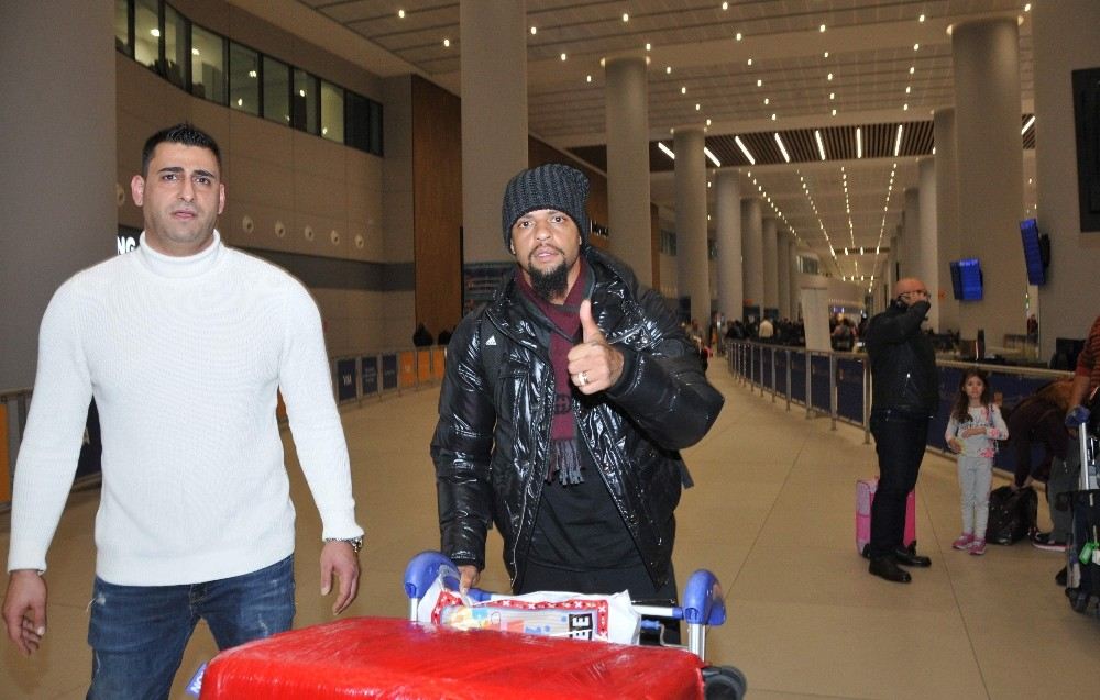 Felipe Melo İstanbulda