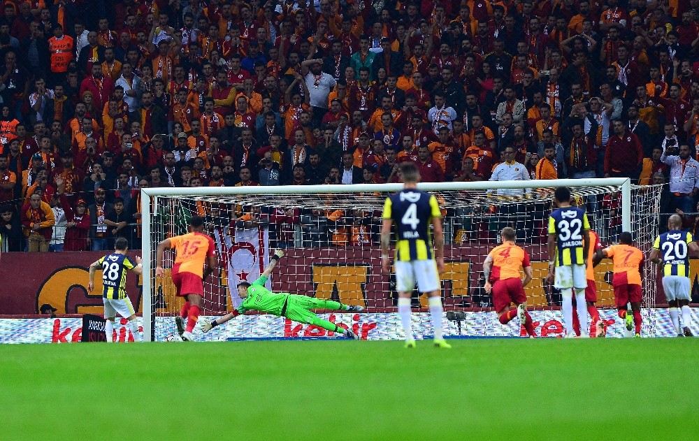 Fenerbahçe 27 Yıl Sonra Penaltı Kullandı