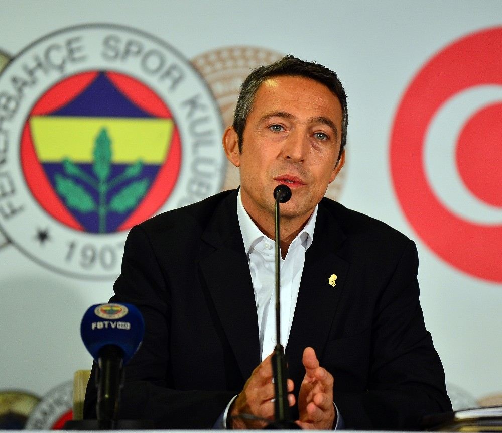 Fenerbahçe, Damien Comolliyle Sözleşme İmzaladı