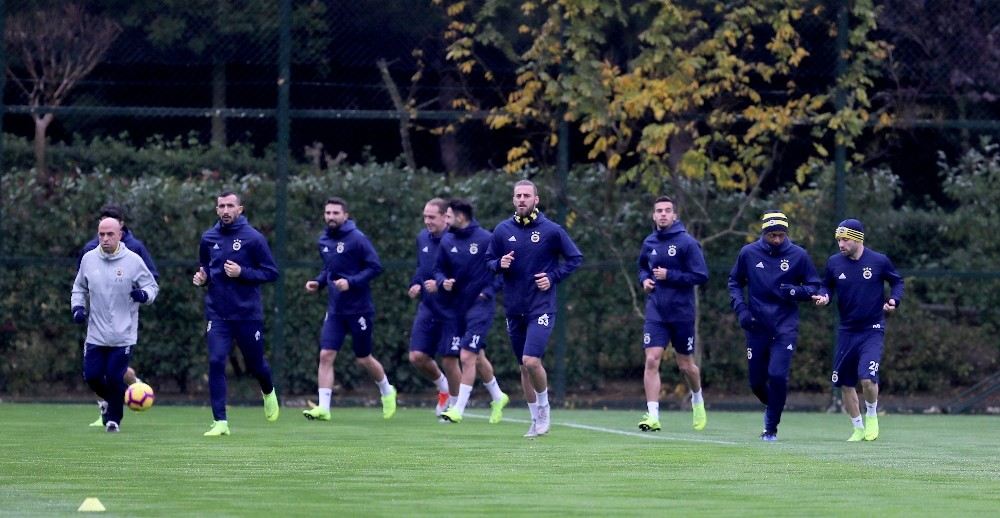 Fenerbahçe, Defans Ve Hücum Organizasyonları Çalıştı