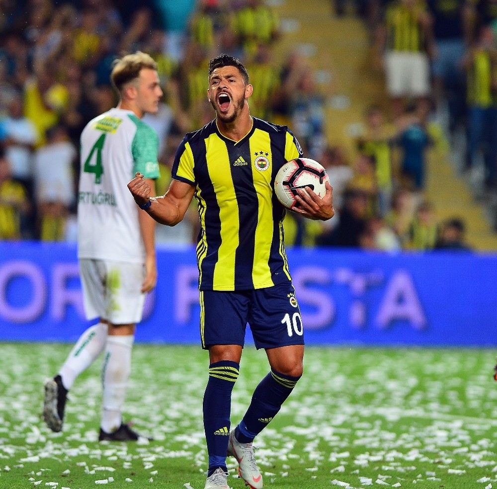 Fenerbahçe Giulianoyu Mumla Arıyor