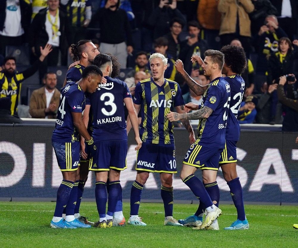 Fenerbahçe, İç Sahada Beşiktaşa Kaybetmiyor