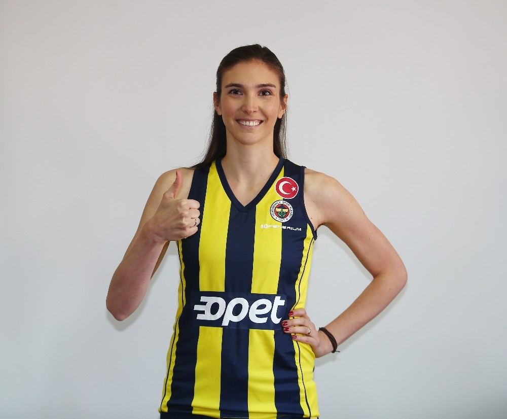 Fenerbahçe Opet 4 Transferi Birden Açıkladı