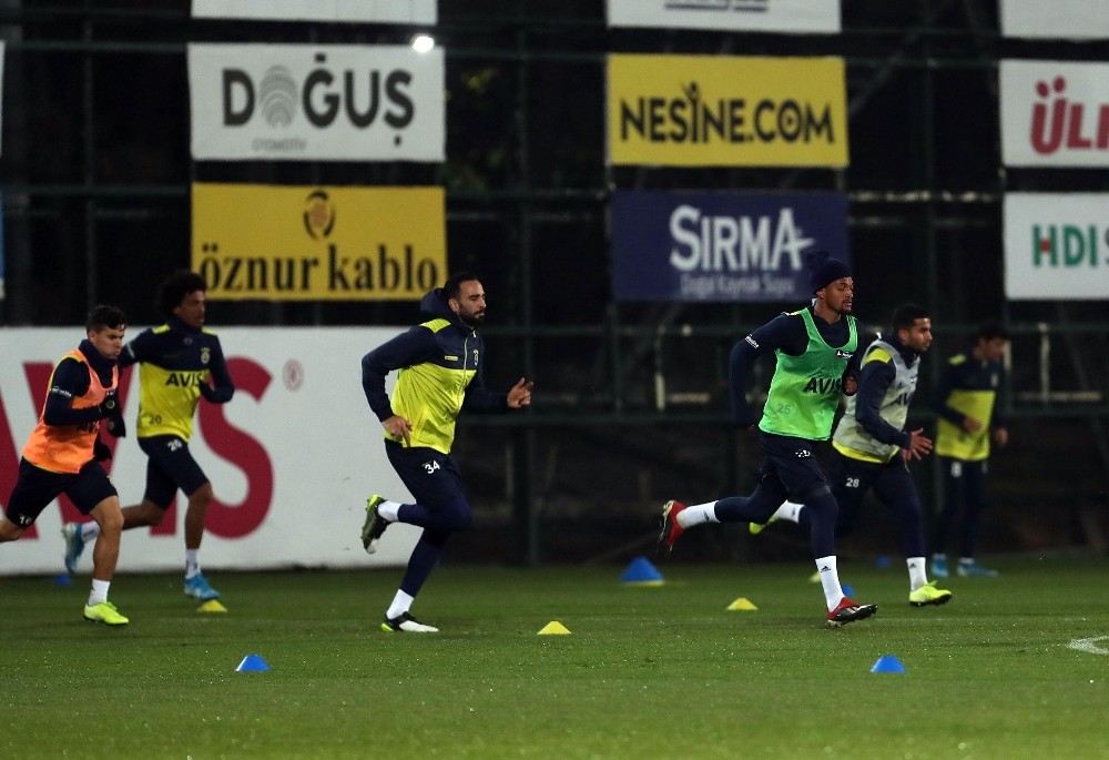 Fenerbahçe, Sivasspor Hazırlıklarını Sürdürdü