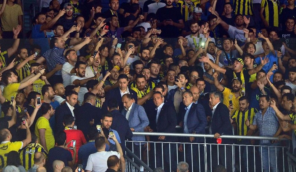 Fenerbahçe Taraftarı Sinan Erdemde