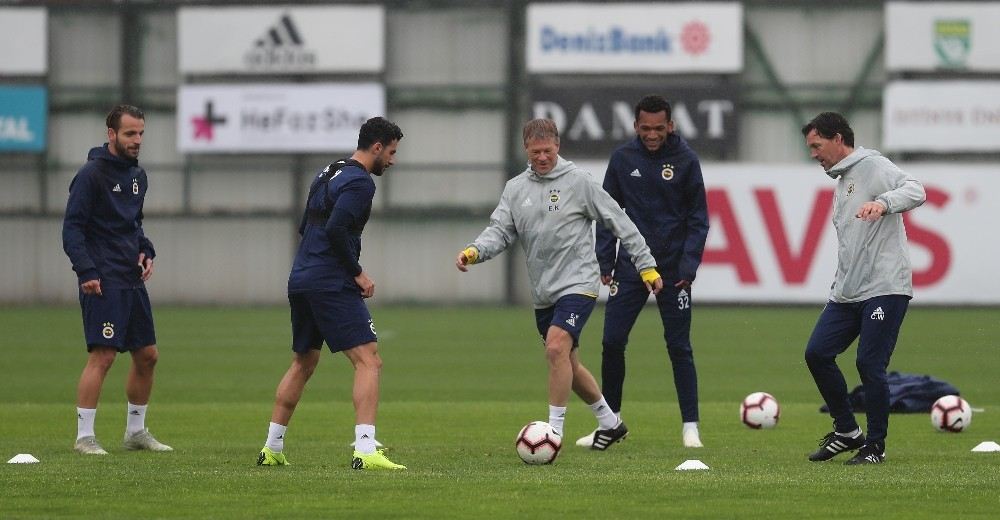 Fenerbahçe, Trabzonspor Maçı Hazırlıklarına Başladı