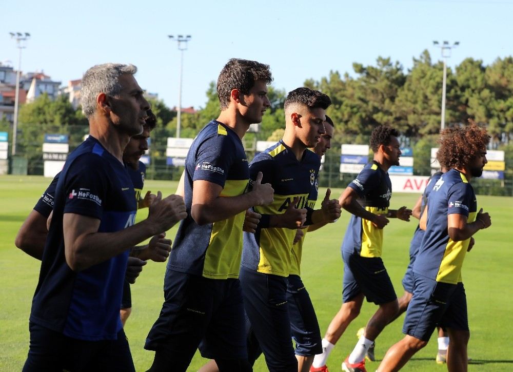 Fenerbahçede Yeni Sezon Hazırlıkları Sürüyor