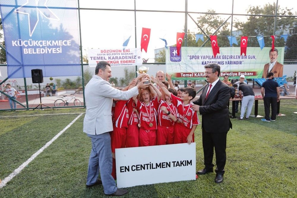 Fetih Kupasının Şampiyonu Halkalı Taştepespor