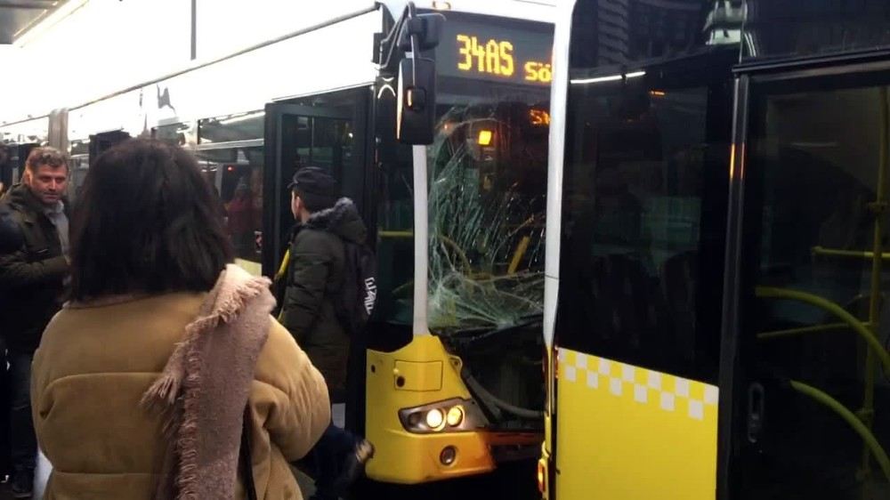 Fikirtepede Metrobüs Kazası