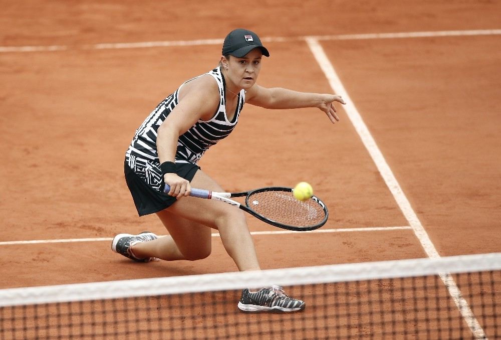 Fransa Açıkta Kadınlar Finalin Adı: Barty - Vondrousova