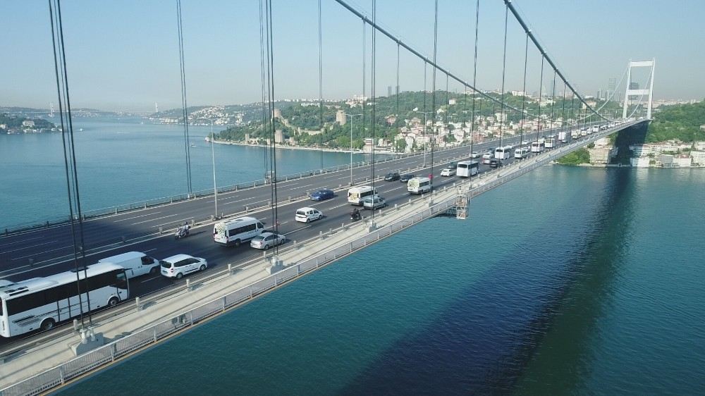 Fsm Köprüsünde Sabah Saatlerinde Oluşan Trafik Yoğunluğu Havadan Görüntülendi