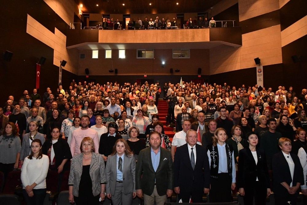Gagavuzlar Kuruluşun 25. Yılını Maltepede Kutladı