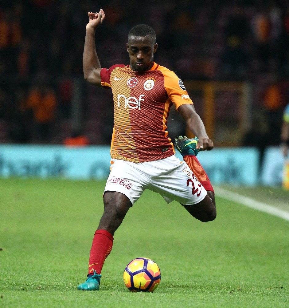 Galatasaray, Carole Transferini Duyurdu