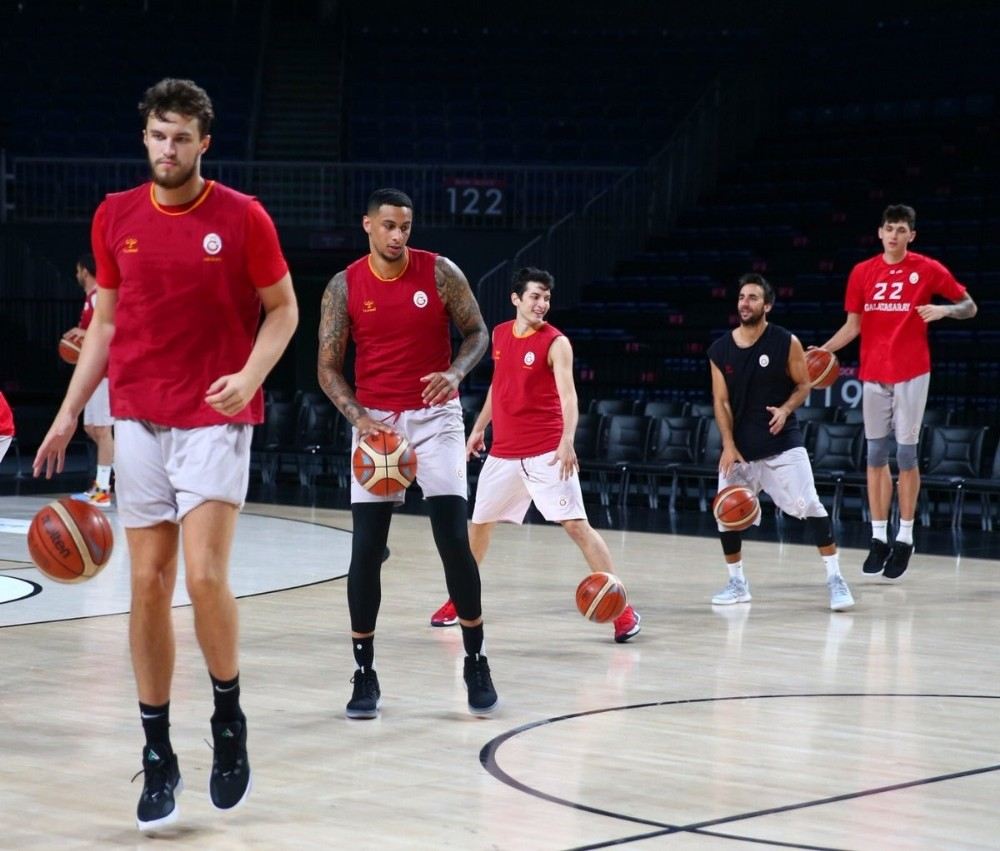 Galatasaray Erkek Basketbol Takımı Sezonu Açtı