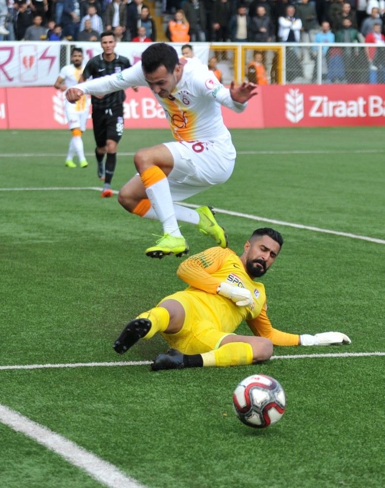 Galatasaray, Keçiörengücü Maçında Altyapıdan 8 İsmi Oynattı