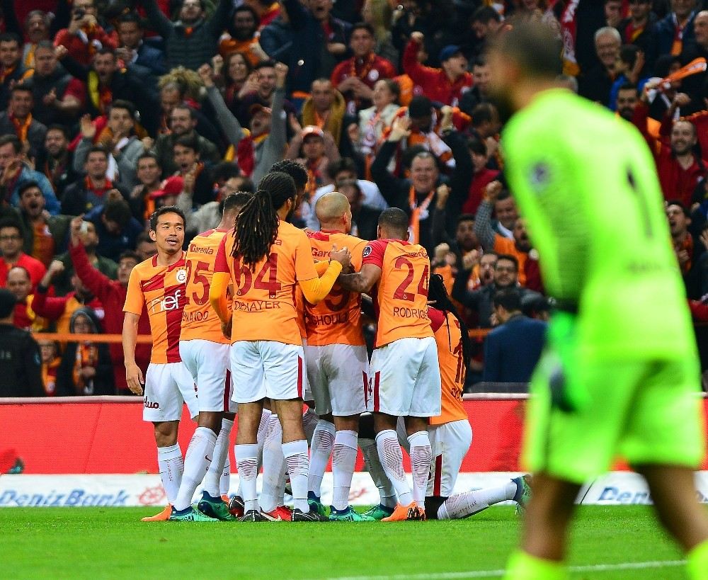 Galatasaray Ligde Moral Arıyor