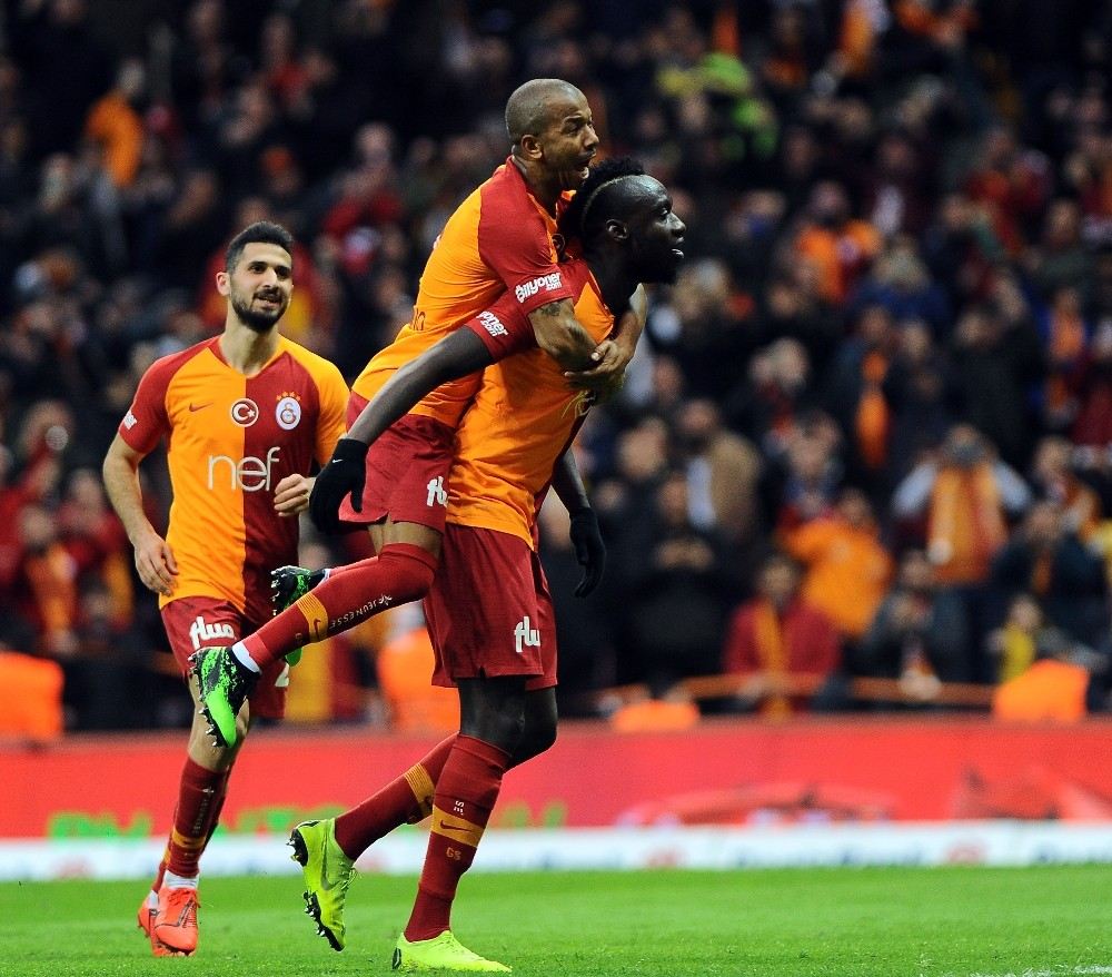 Galatasarayda Mbaye Diagne Krallık Yarışında Rekora Gidiyor