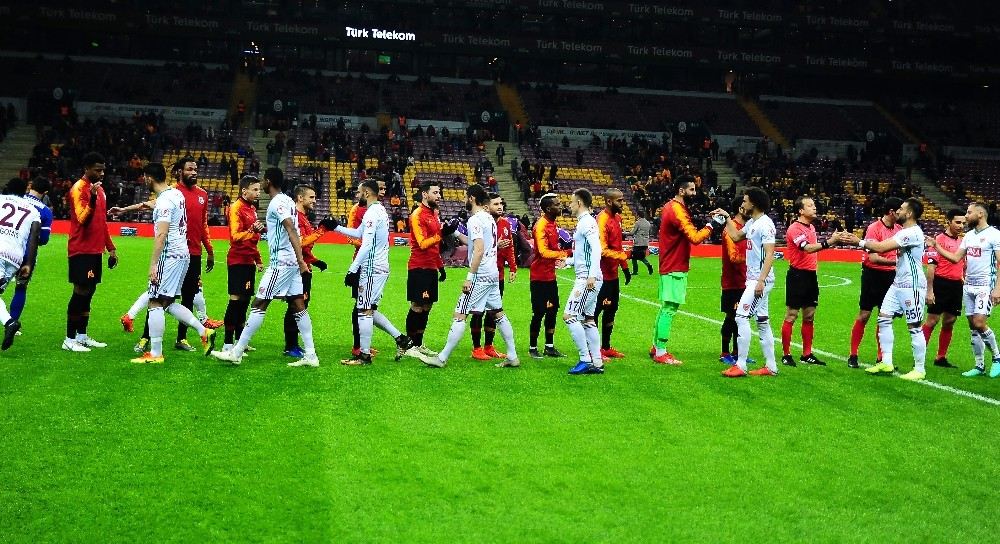 Galatasarayı Kupada 13 Bin 562 Seyirci Takip Etti