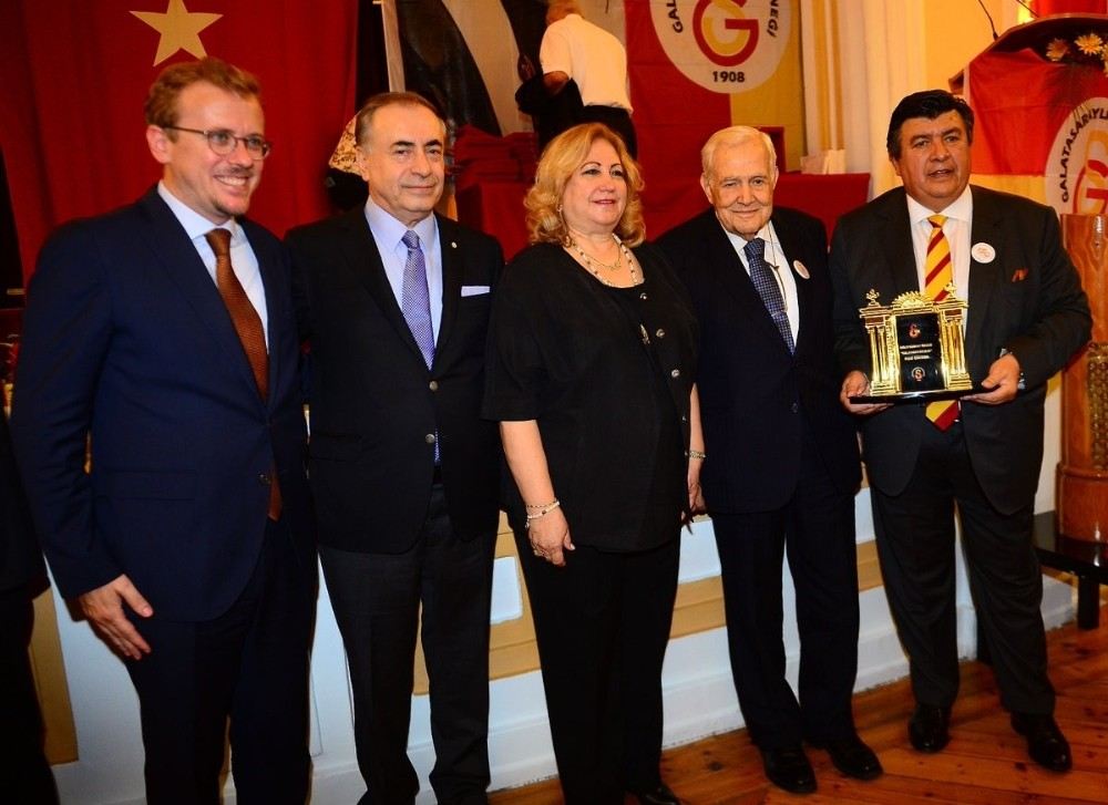 Galatasarayın Geleneksel Pilav Günü Yapıldı