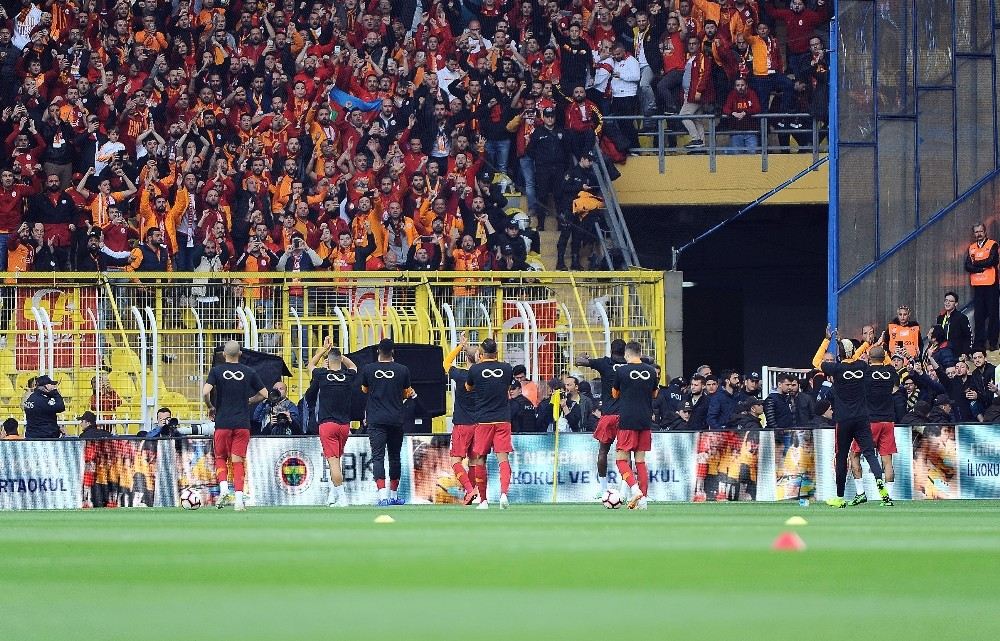 Galatasaraylı Futbolcular, Can Bartuyu Unutmadı